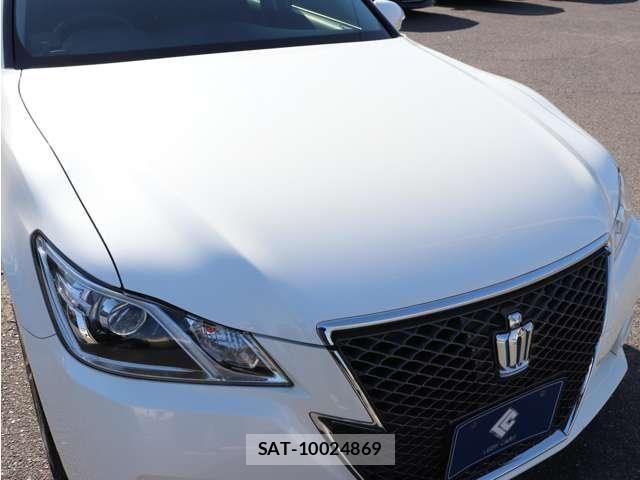 Toyota CROWN SEDAN 2013-02 7216607-15