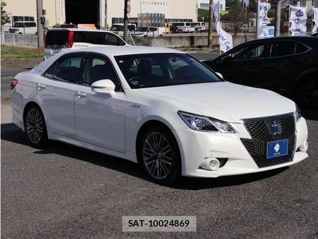 Toyota CROWN SEDAN 2013-02 7216607-2