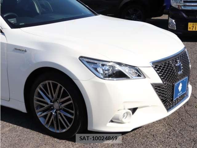 Toyota CROWN SEDAN 2013-02 7216607-7