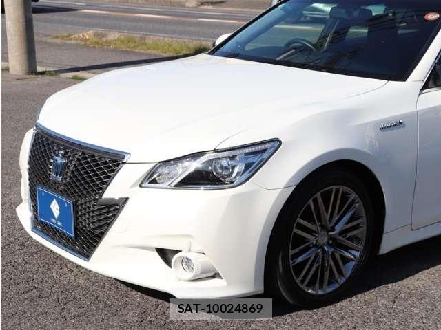 Toyota CROWN SEDAN 2013-02 7216607-8
