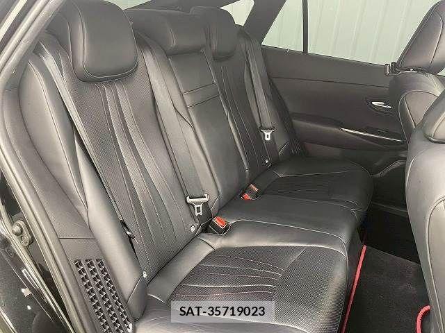 Toyota CROWN SEDAN 2020-07 7216691-9