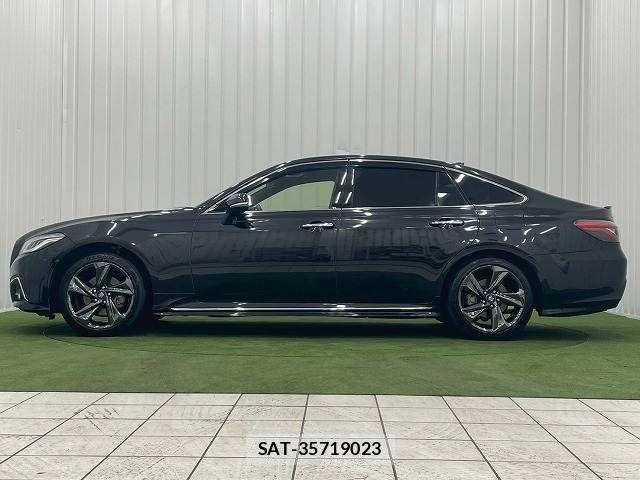 Toyota CROWN SEDAN 2020-07 7216691-13