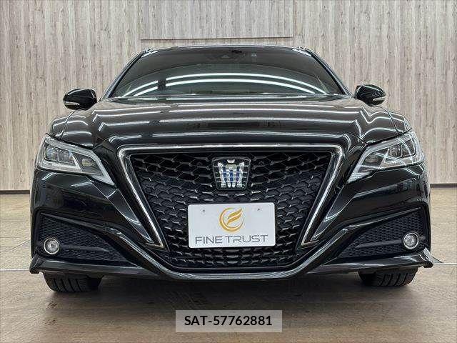 Toyota CROWN SEDAN 2018-11 7216671-13