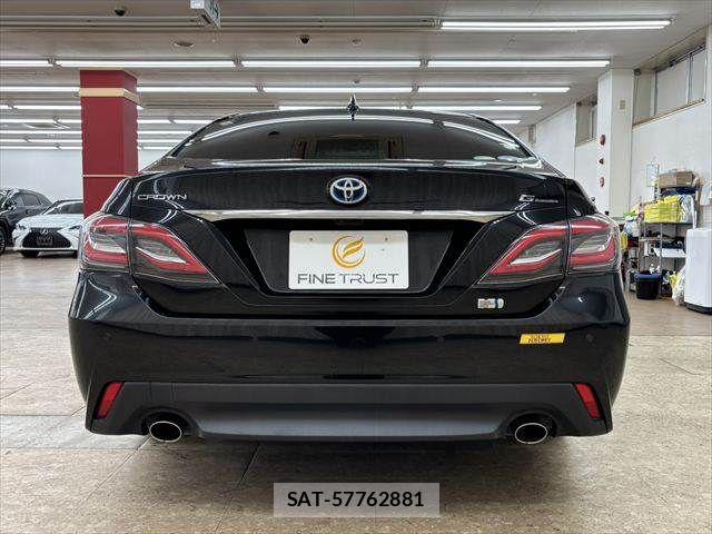Toyota CROWN SEDAN 2018-11 7216671-16
