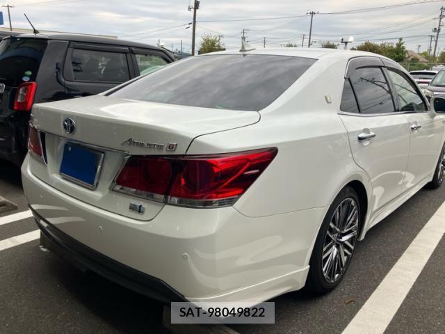 Toyota CROWN SEDAN 2014-05 7216631-2