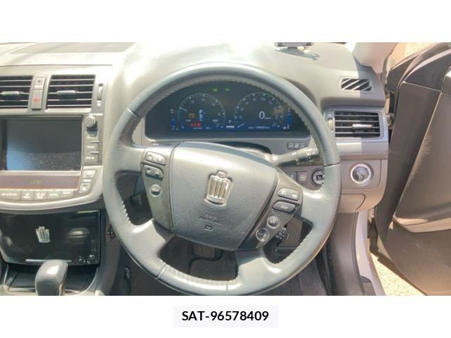 Toyota CROWN SEDAN 2009-09 7216598-12