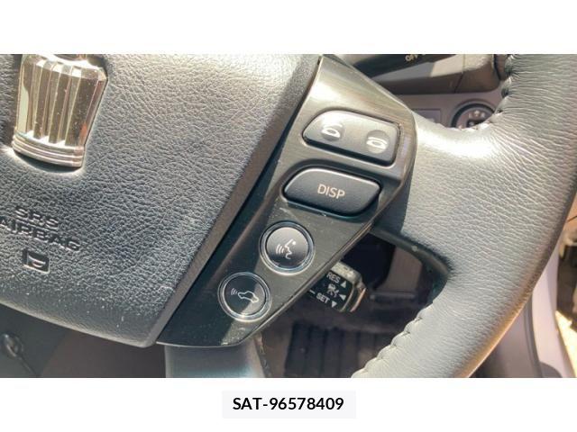 Toyota CROWN SEDAN 2009-09 7216598-13