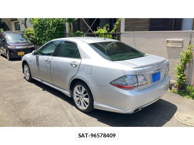 Toyota CROWN SEDAN 2009-09 7216598-2