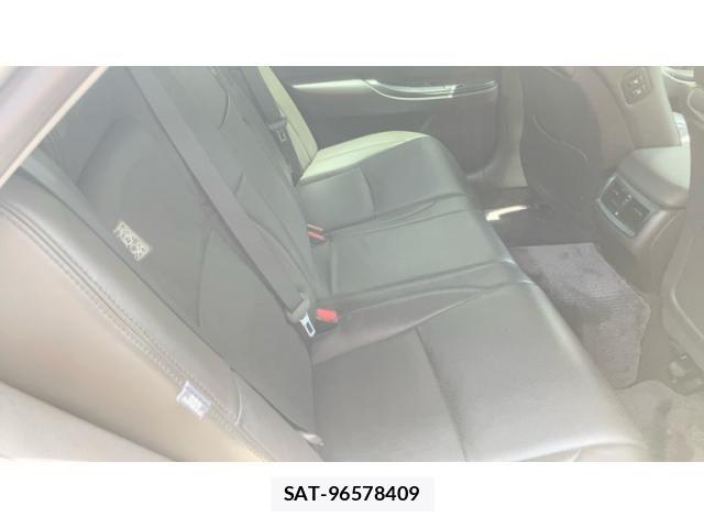 Toyota CROWN SEDAN 2009-09 7216598-7