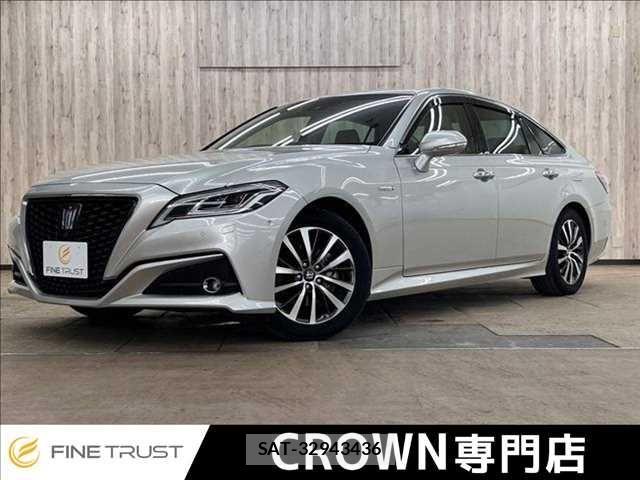 Toyota CROWN SEDAN 2018-10 7216666-0