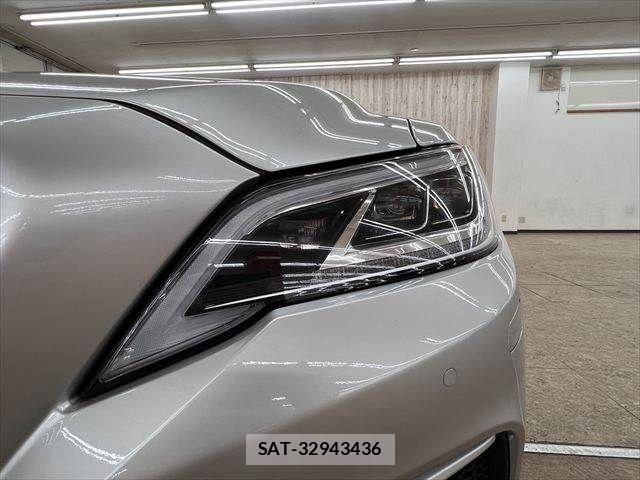 Toyota CROWN SEDAN 2018-10 7216666-20