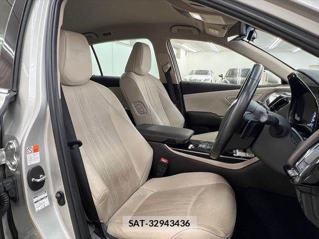 Toyota CROWN SEDAN 2018-10 7216666-6