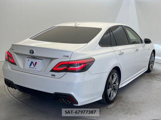 Toyota CROWN SEDAN 2019-01 7216672-16
