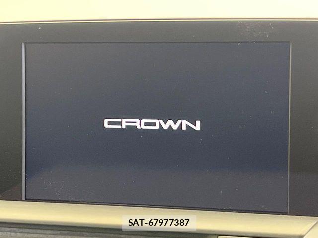 Toyota CROWN SEDAN 2019-01 7216672-4