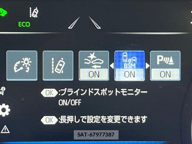 Toyota CROWN SEDAN 2019-01 7216672-6