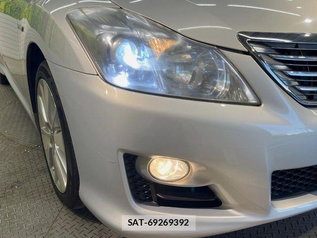 Toyota CROWN SEDAN 2009-07 7216596-12