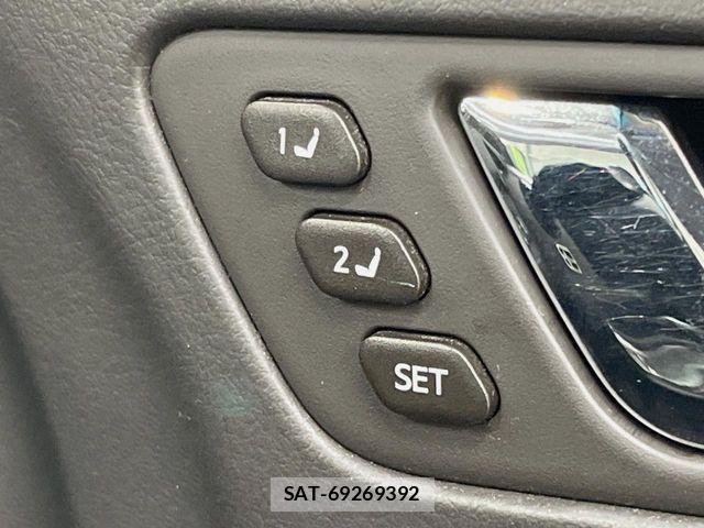 Toyota CROWN SEDAN 2009-07 7216596-6