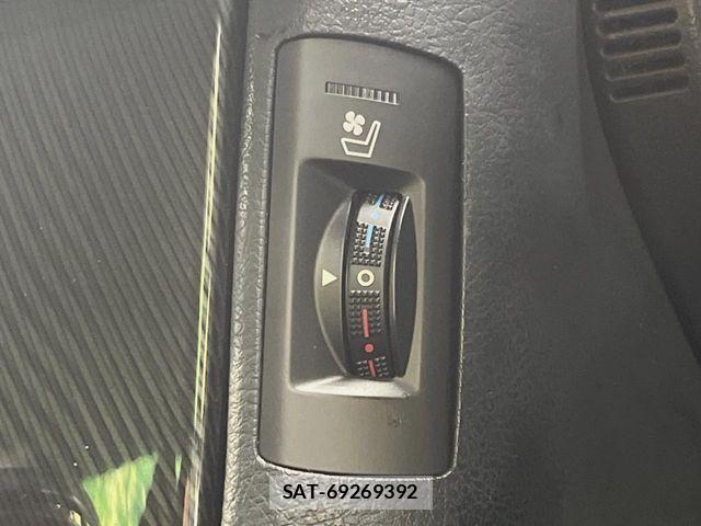 Toyota CROWN SEDAN 2009-07 7216596-7
