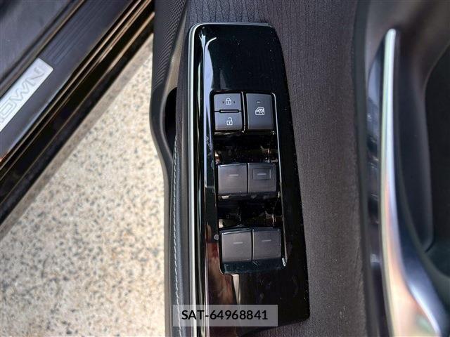 Toyota CROWN SEDAN 2019-02 7216674-17