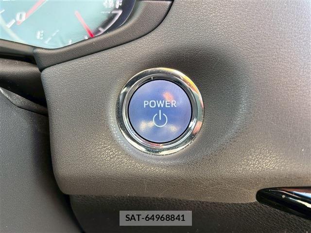Toyota CROWN SEDAN 2019-02 7216674-19