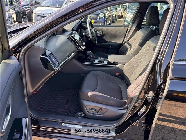 Toyota CROWN SEDAN 2019-02 7216674-4