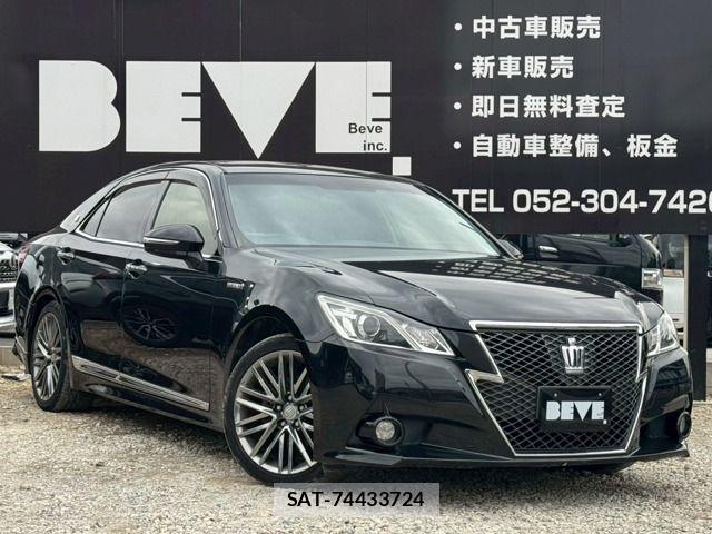 Toyota CROWN SEDAN 2013-03 7216606-0