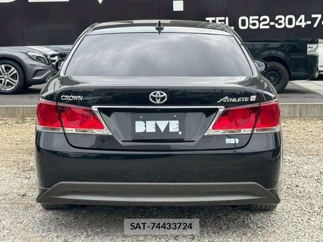 Toyota CROWN SEDAN 2013-03 7216606-18