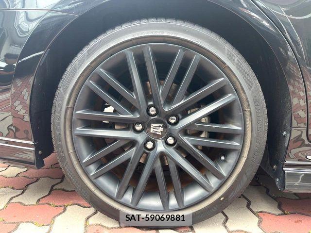 Toyota CROWN SEDAN 2022-02 7216698-12