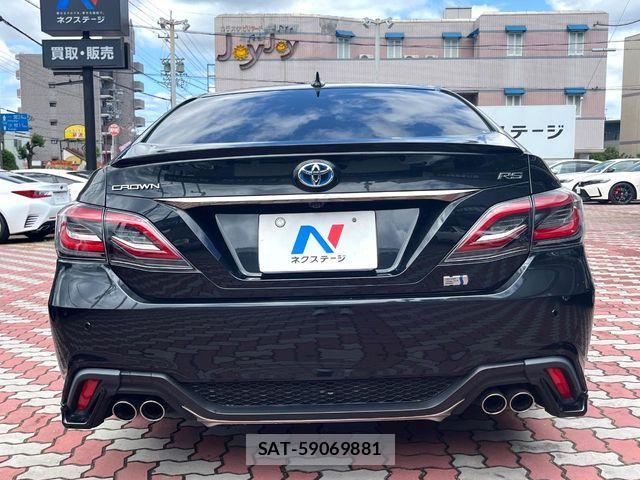 Toyota CROWN SEDAN 2022-02 7216698-14