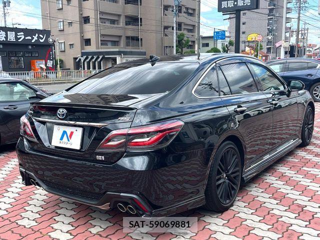 Toyota CROWN SEDAN 2022-02 7216698-16