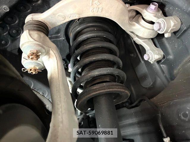 Toyota CROWN SEDAN 2022-02 7216698-19