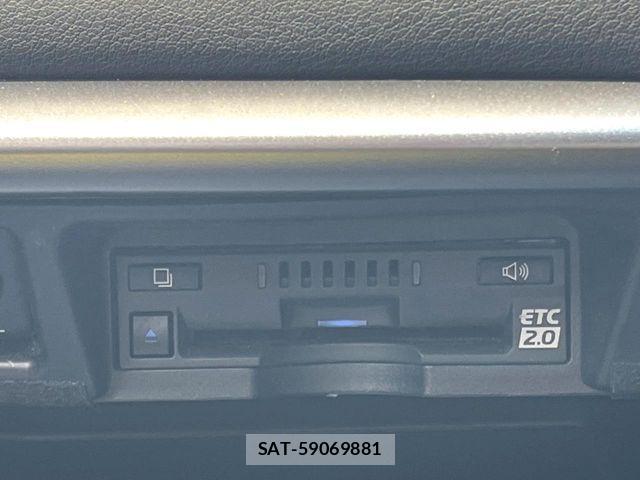 Toyota CROWN SEDAN 2022-02 7216698-6