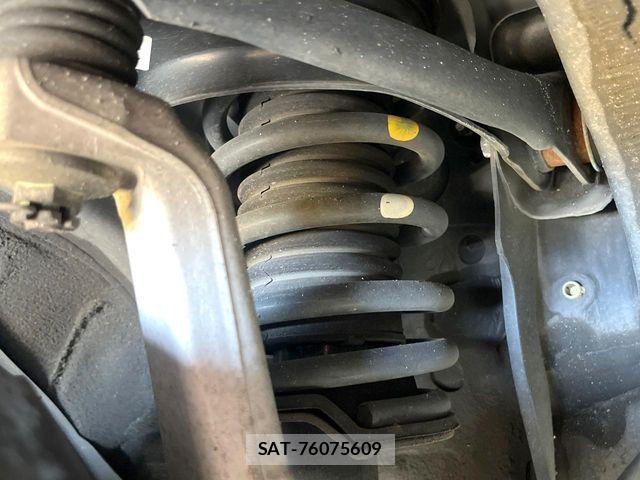 Toyota CROWN SEDAN 2013-03 7216604-19