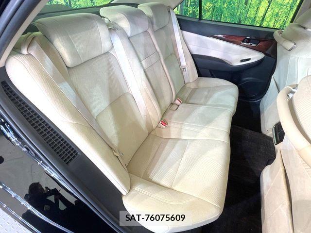 Toyota CROWN SEDAN 2013-03 7216604-8