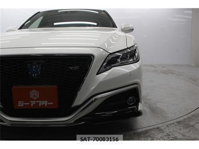 Toyota CROWN SEDAN 2018-10 7216667-13