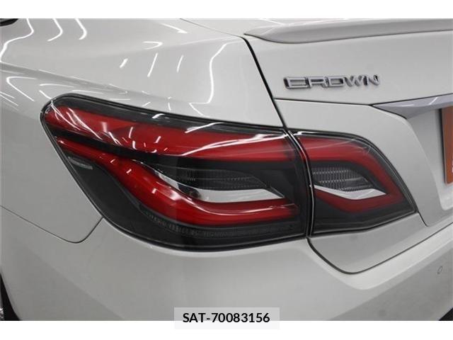 Toyota CROWN SEDAN 2018-10 7216667-17