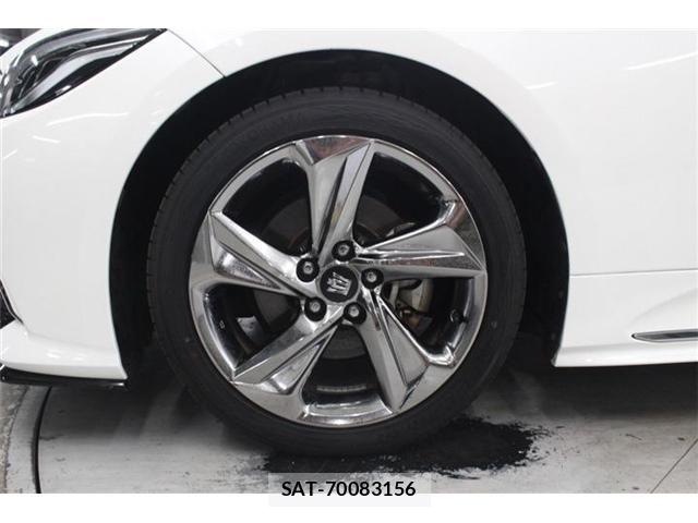 Toyota CROWN SEDAN 2018-10 7216667-23