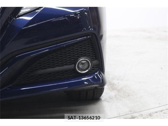 Toyota CROWN SEDAN 2019-02 7216673-15