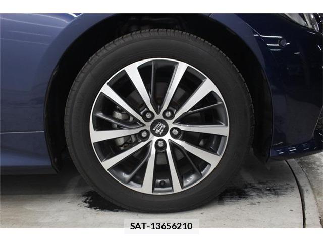 Toyota CROWN SEDAN 2019-02 7216673-22