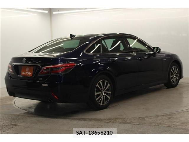 Toyota CROWN SEDAN 2019-02 7216673-4