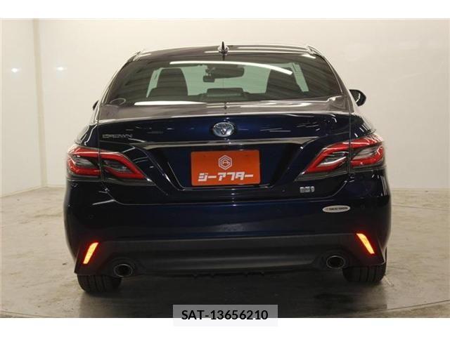 Toyota CROWN SEDAN 2019-02 7216673-5