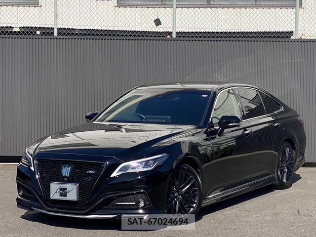Crown Sedan Hybrid