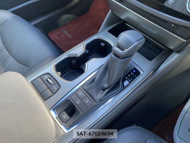 Toyota CROWN SEDAN 2022-02 7216706-14