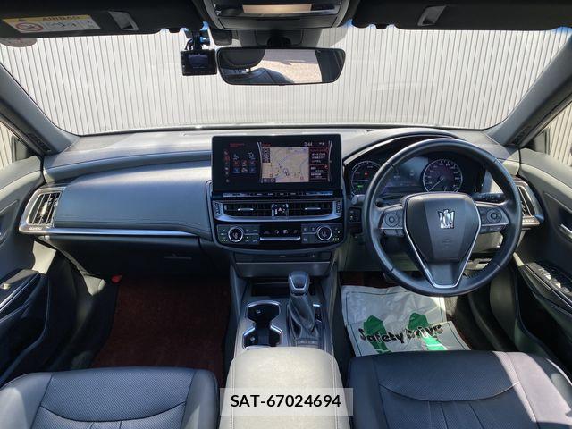 Toyota CROWN SEDAN 2022-02 7216706-1