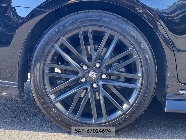 Toyota CROWN SEDAN 2022-02 7216706-27