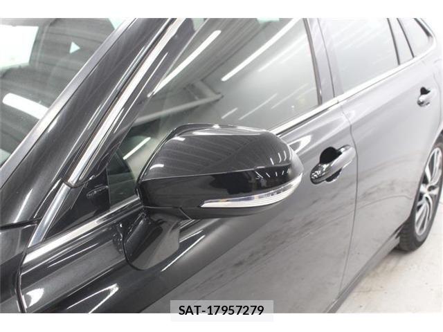 Toyota CROWN SEDAN 2018-08 7216659-16