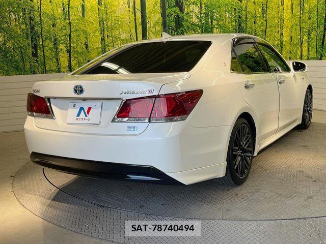 Toyota CROWN SEDAN 2014-08 7216635-16