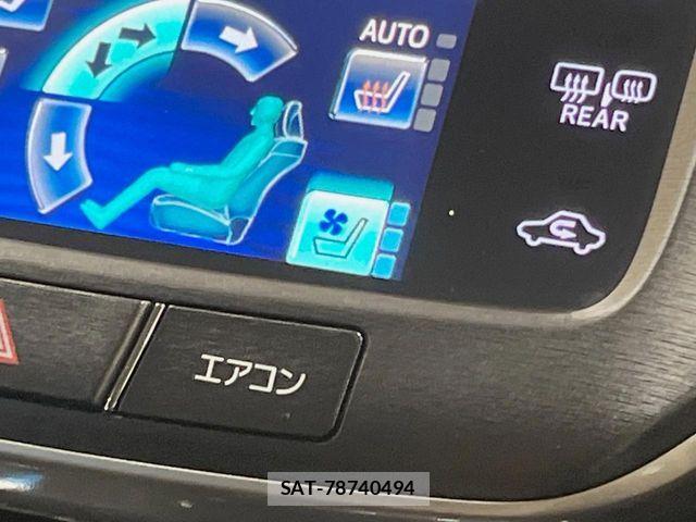 Toyota CROWN SEDAN 2014-08 7216635-5