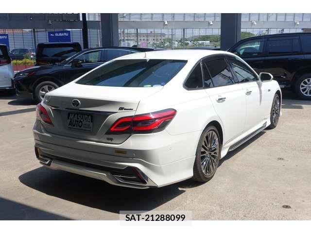 Toyota CROWN SEDAN 2018-10 7216663-6