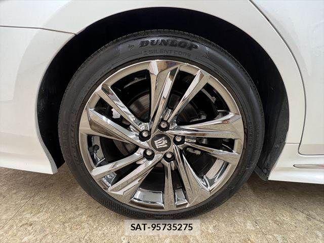 Toyota CROWN SEDAN 2021-07 7216696-27